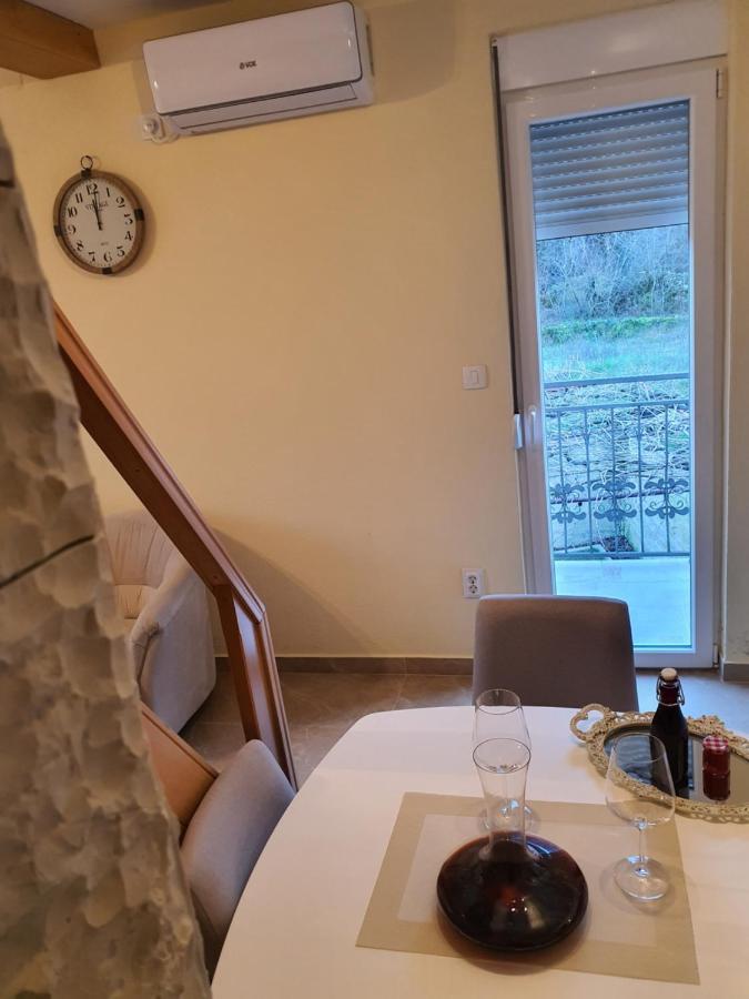 Village House Dunja ヴィルパザル エクステリア 写真
