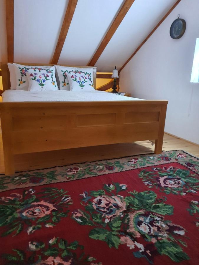 Village House Dunja ヴィルパザル エクステリア 写真
